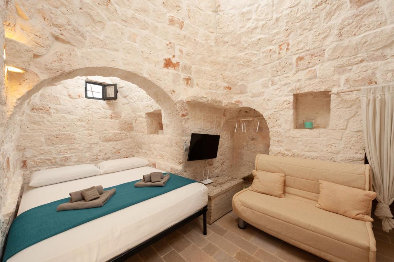 Trulli Acquasala - Villa Con Piscina + 2 Trulli Ostuni Esterno foto